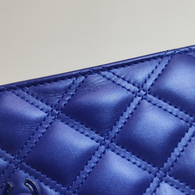 Chanel 牛皮 純色 絎縫 雙C 標識 單肩包-20