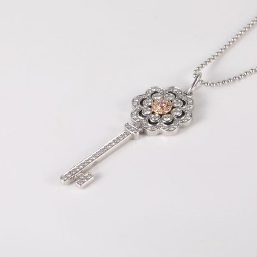 18K白金 鑽石 pt950 太陽花 小號 3.2cm 鑰匙項鍊-1