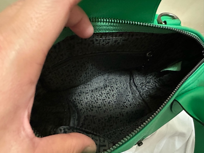 LONGCHAMP LE PLIAGE XTRA系列牛皮手提/斜背兩用水餃包(迷你/草綠)-3