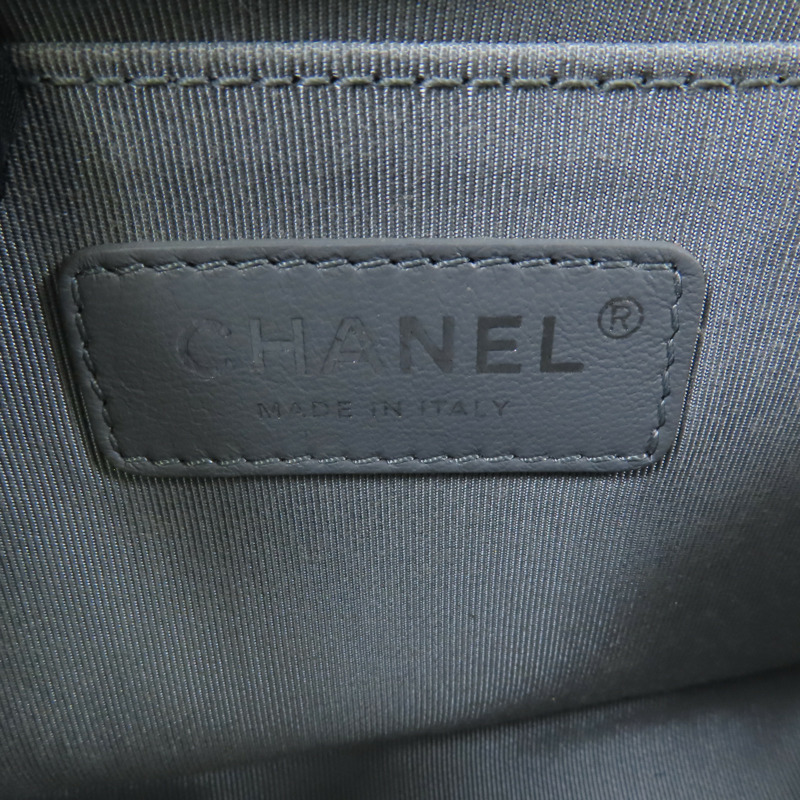 CHANEL 牛皮皮革Boy 25銀扣鏈帶肩背袋-12