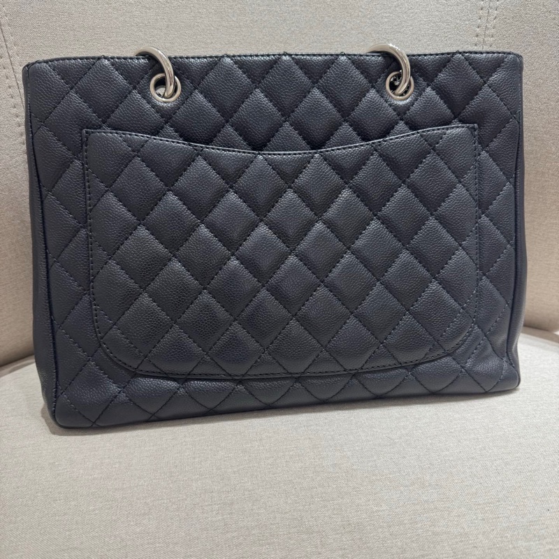 CHANEL GST TOTE-1