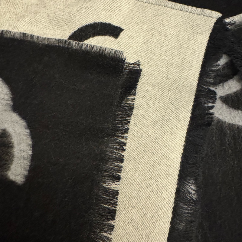 CHANEL 25b 滿logo大披肩-6