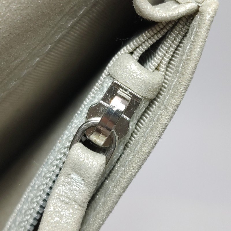 Chanel 磨砂皮 純色 菱格 絎縫 雙C 標識 錢包-8