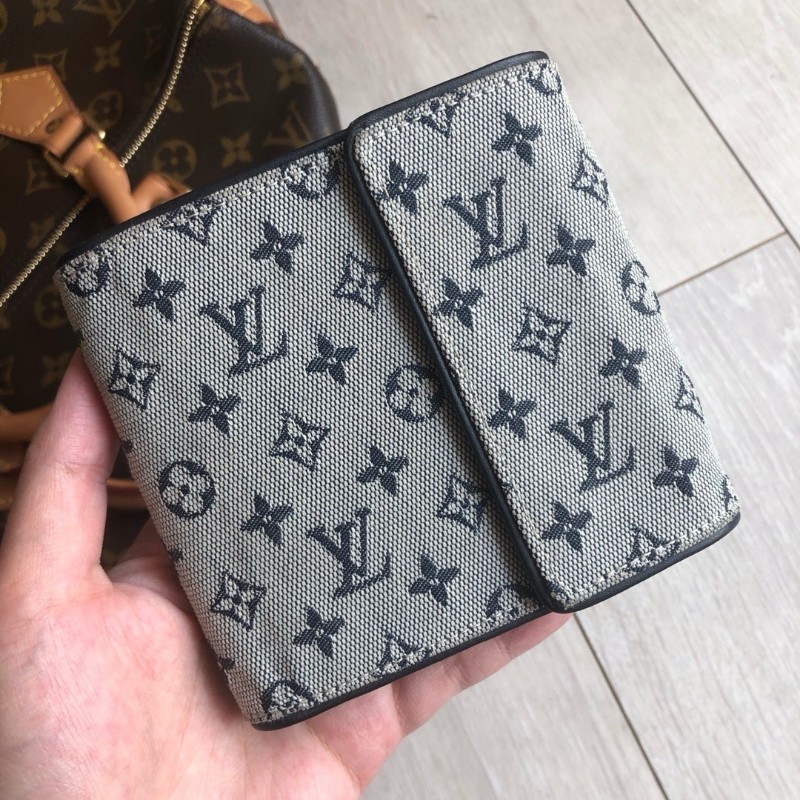 LV 丹寧帆布短款錢包 銀包-1