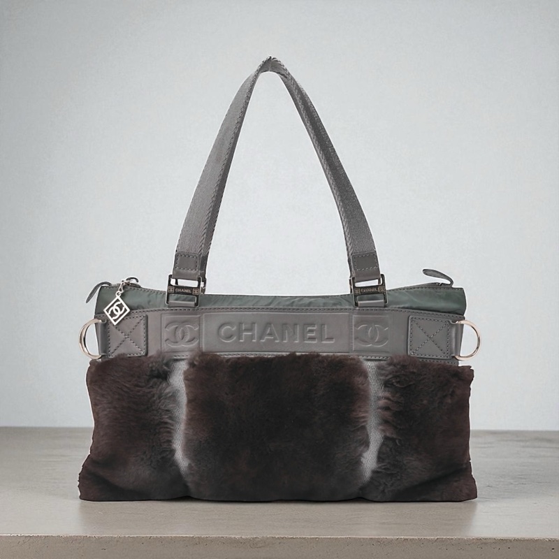 Chanel 兔毛托特包 卡標齊全-0