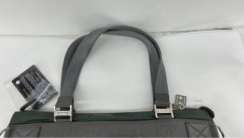 Chanel 兔毛托特包 卡標齊全-3