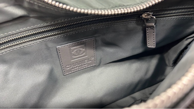 Chanel 兔毛托特包 卡標齊全-13