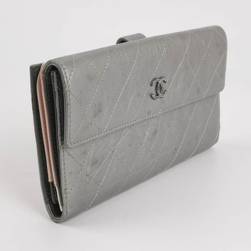 Chanel 油蠟皮 純色 菱格 絎縫 雙C Logo 錢包-2