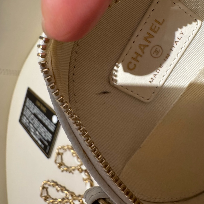 Chanel / 香奈兒 限量小圓餅 白色荔枝牛皮-16