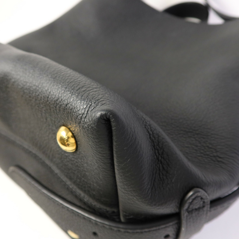 LOUIS VUITTON 牛皮皮革Low Key Hobo MM金扣肩背袋-12