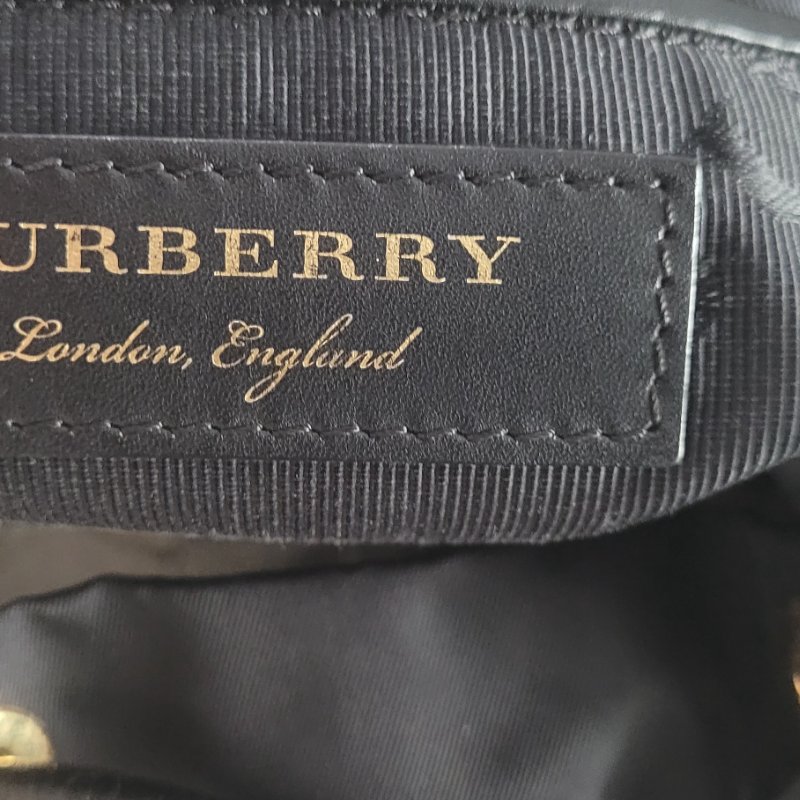 Burberry 中號鍊條後背包-11