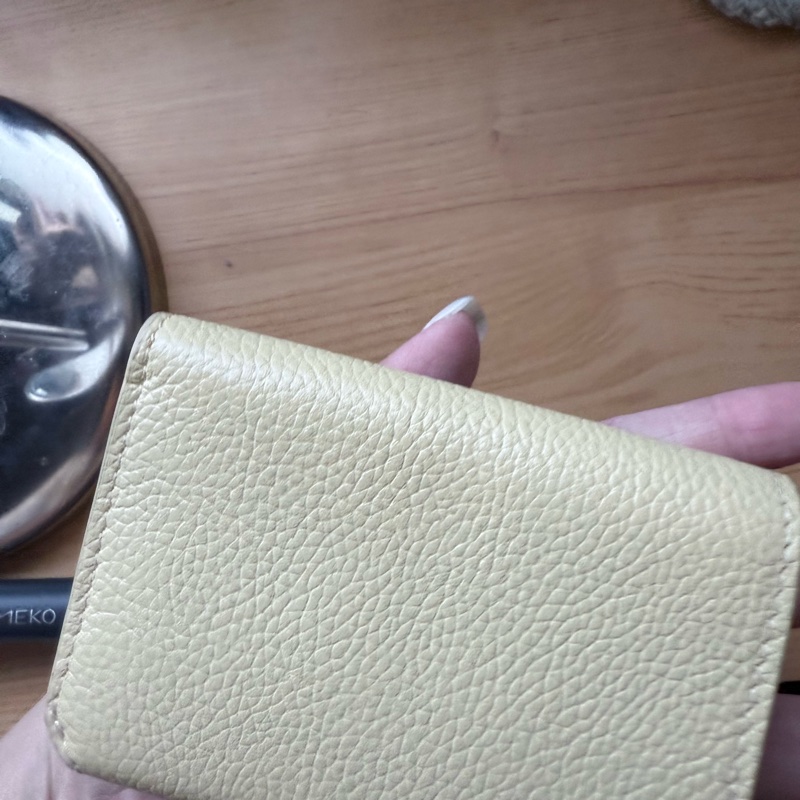 balenciaga巴黎世家三摺短夾 鵝黃色-3