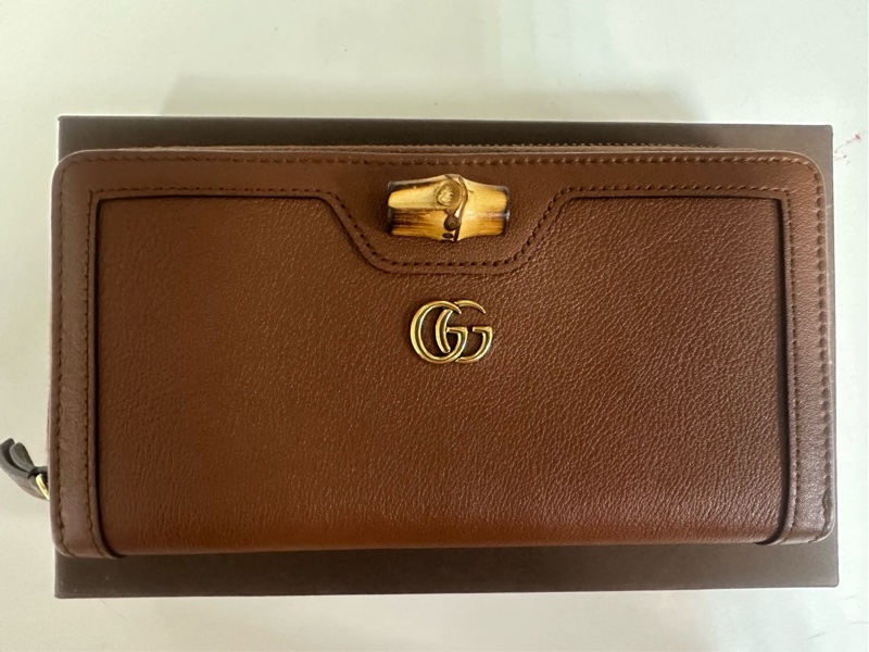 GUCCI竹節金扣拉鍊長夾-9