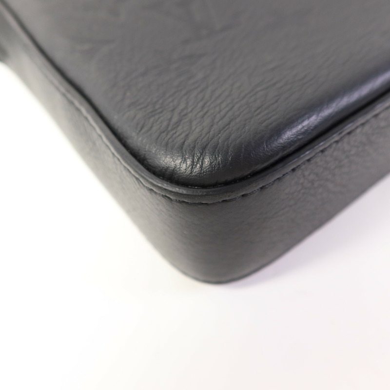 LOUIS VUITTON Monogram Shadow Trio Messenger肩背袋-14