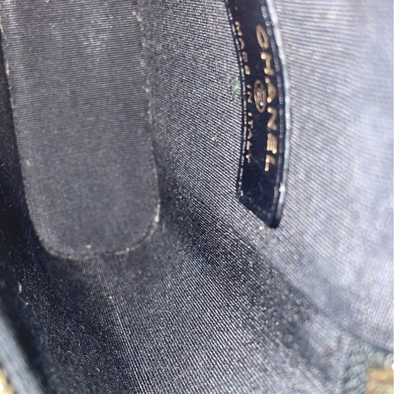 Chanel / 香奈兒 拉菲草編手機包-11