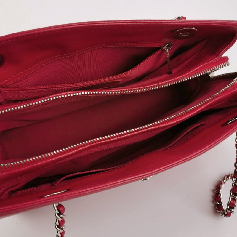 Chanel 羊皮 純色 菱格 絎縫 雙C Logo 單肩包-6