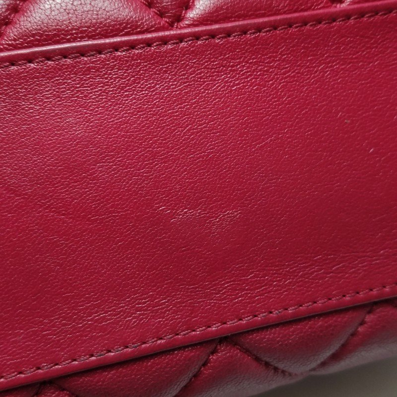 Chanel 羊皮 純色 菱格 絎縫 雙C Logo 單肩包-17