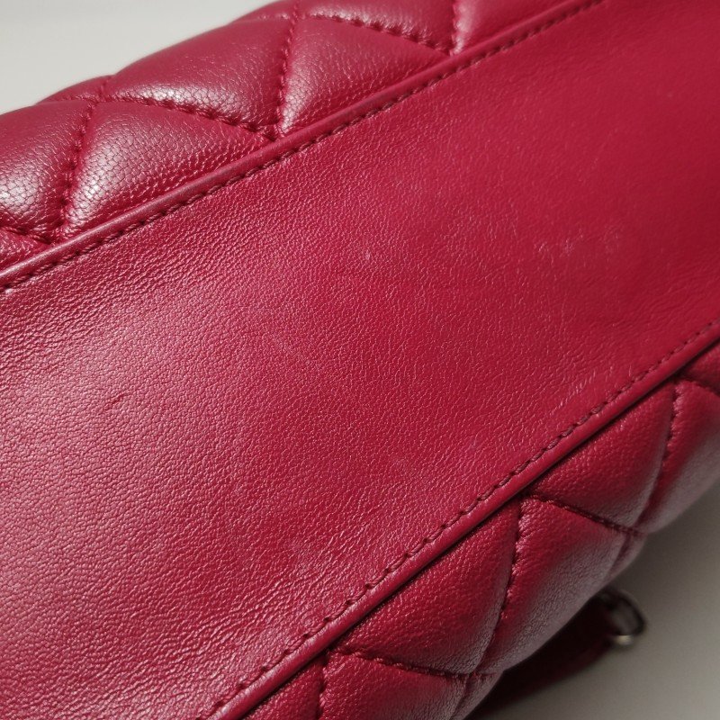 Chanel 羊皮 純色 菱格 絎縫 雙C Logo 單肩包-18