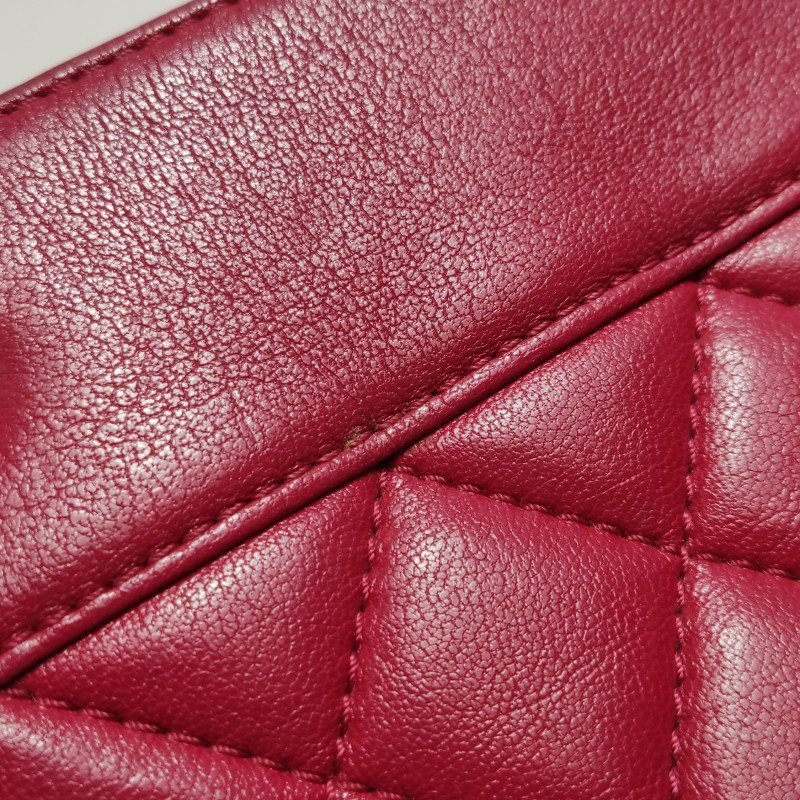 Chanel 羊皮 純色 菱格 絎縫 雙C Logo 單肩包-19