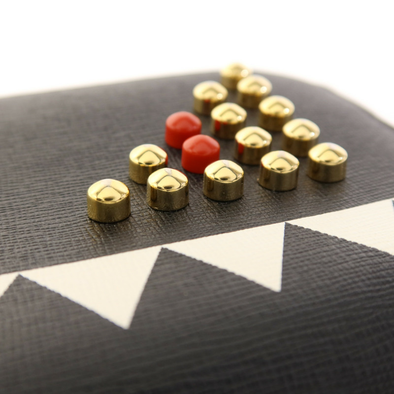 FENDI 牛皮皮革Long Round Wallet金扣長錢包-8