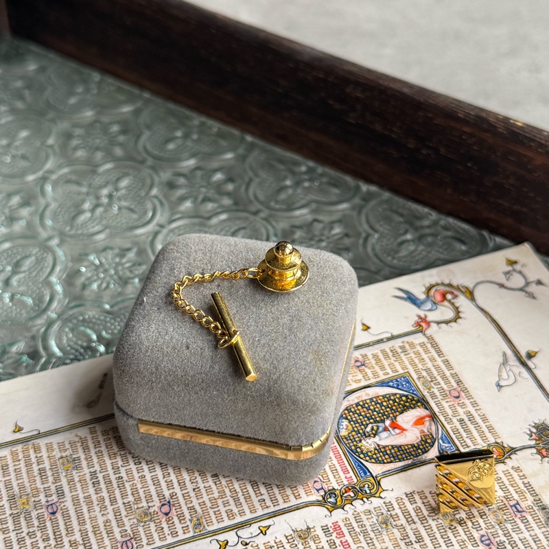 Christian Dior 西裝配飾 金色 胸針 扣針 男女適用-13