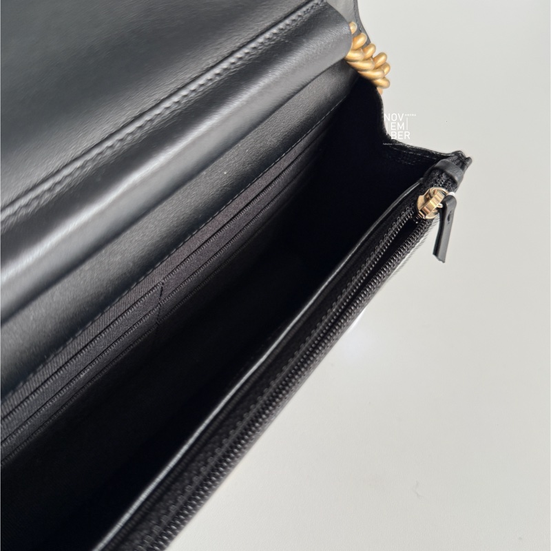 99新全配有購證🆕 Chanel 香奈兒 Leboy WOC 黑色金釦 斜背包 肩背包-2