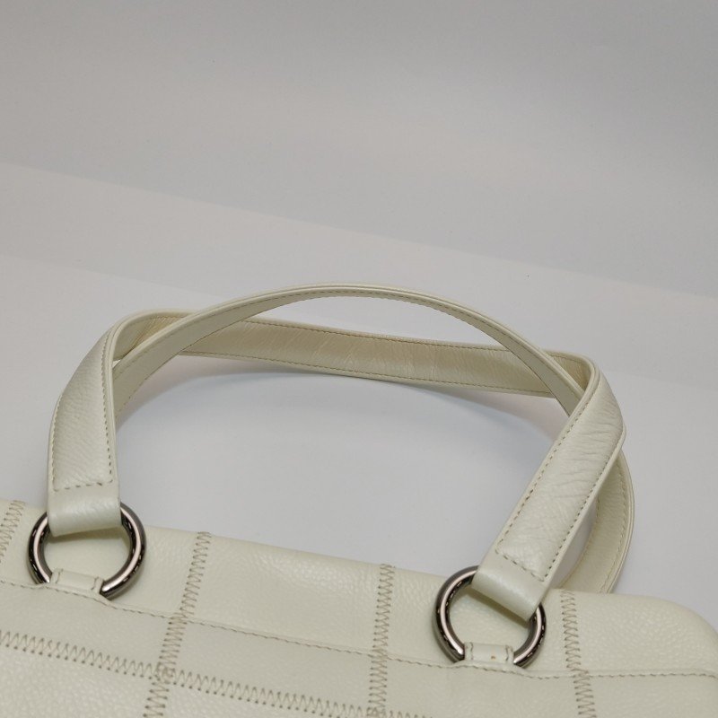 Chanel Chocolate Bar 冰格 牛皮 純色 萎格 字母 Logo 標誌 冰格紋 中古 單肩包-19