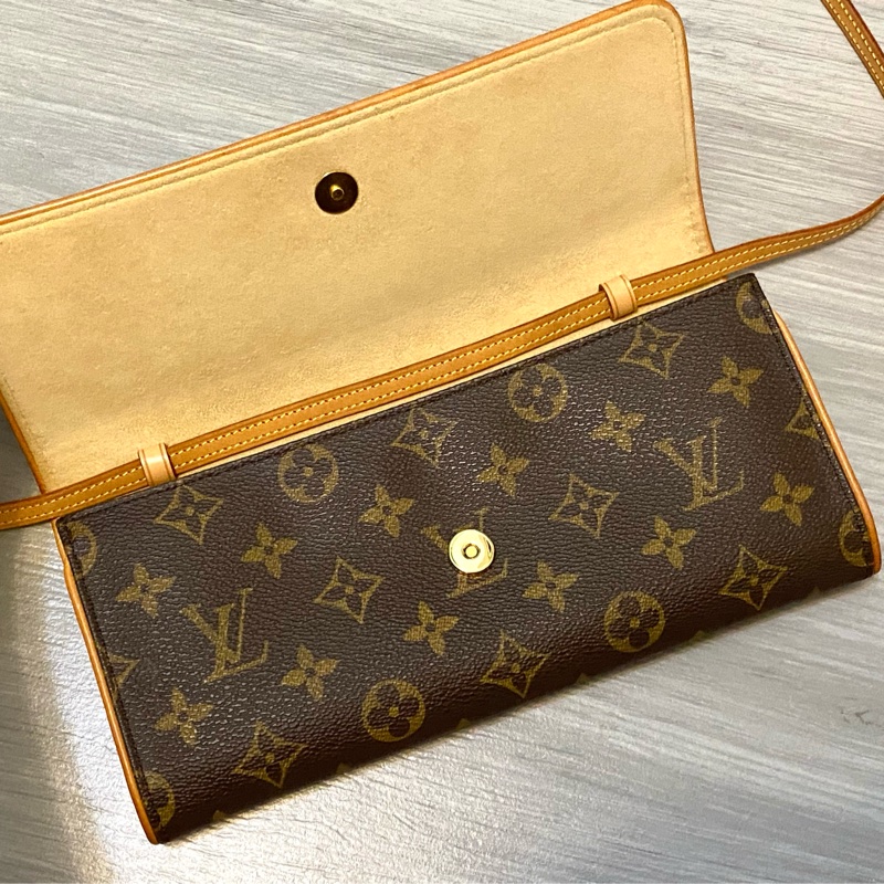 LV 中古老花信封包-6