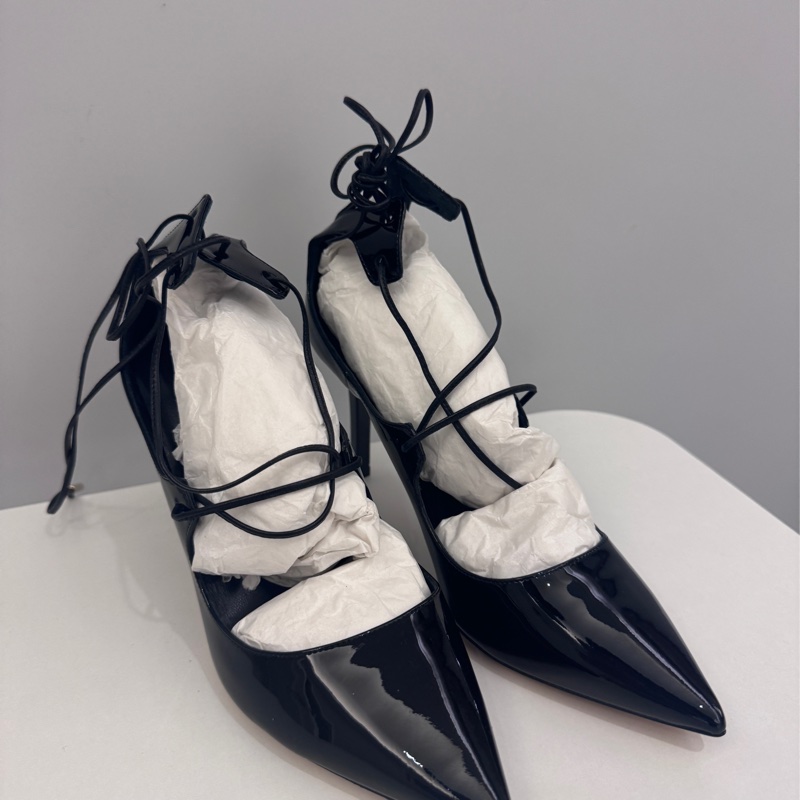 Jimmy Choo 漆皮黑色綁帶高跟 全新未穿 附防塵袋-5