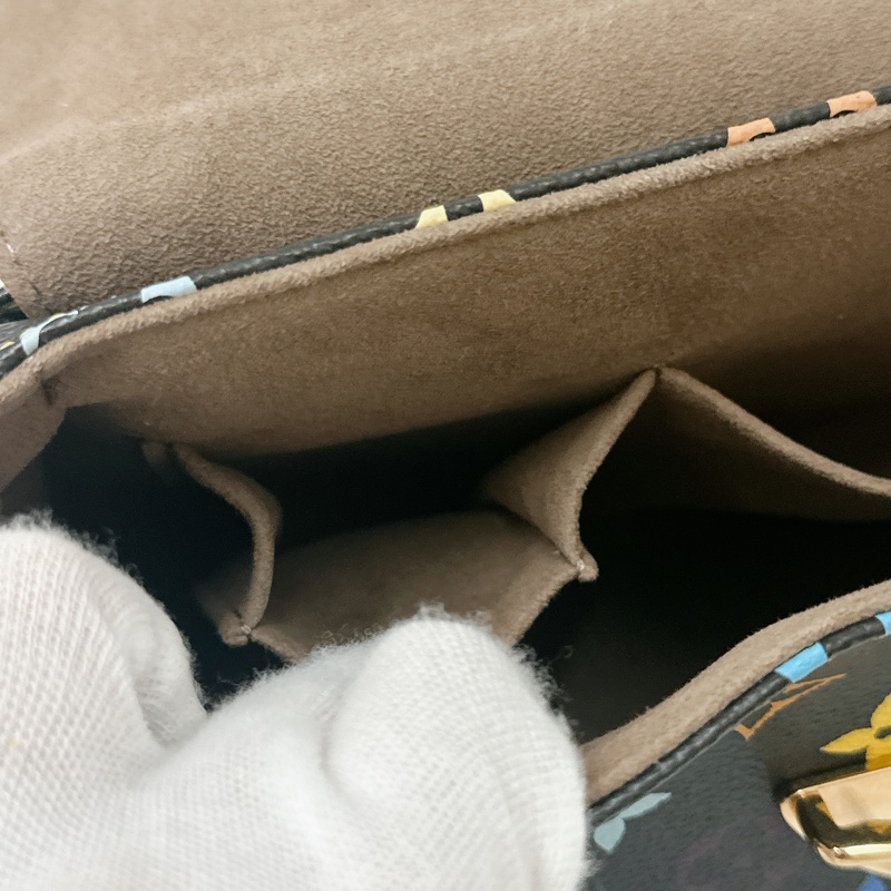 莉亞精品♡ LV 黑彩肩背包 二手美包-16