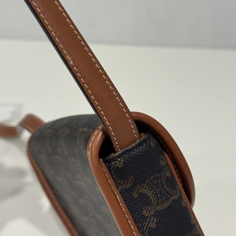 99新🆕 Celine 賽琳 老花迷你馬鞍包 斜背包-13