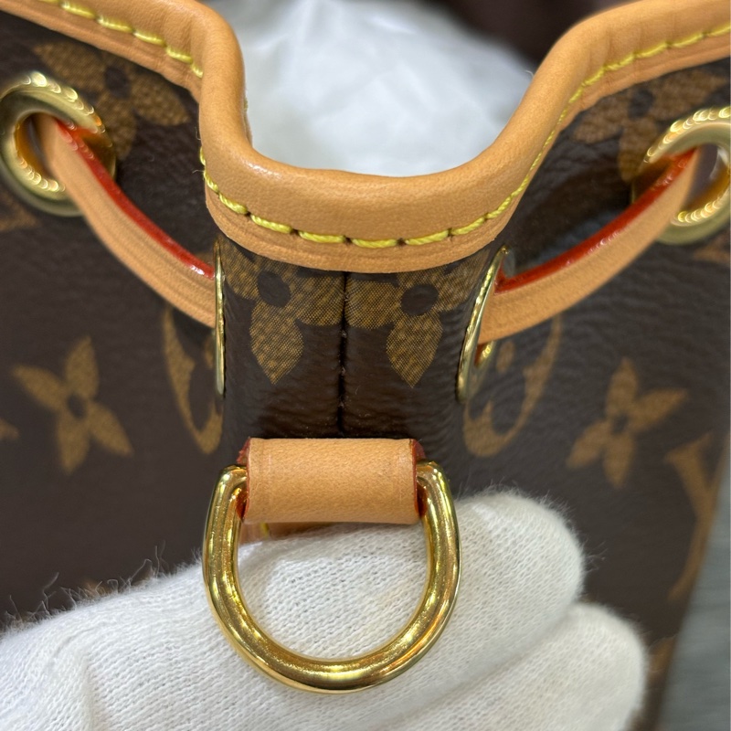 LV M81266 NANO NOE MINI 原花字紋老花 迷你水桶包手提包肩背包斜背包-7