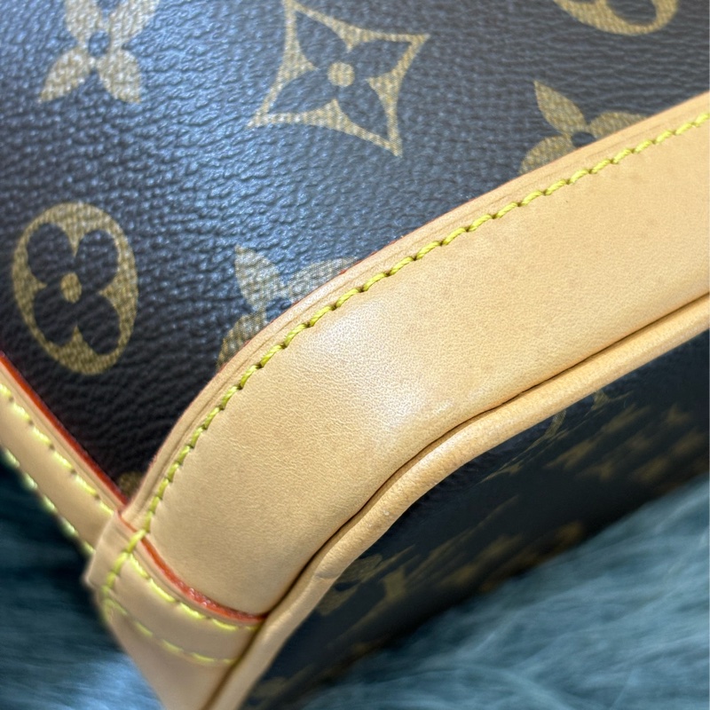 LV M81266 NANO NOE MINI 原花字紋老花 迷你水桶包手提包肩背包斜背包-17