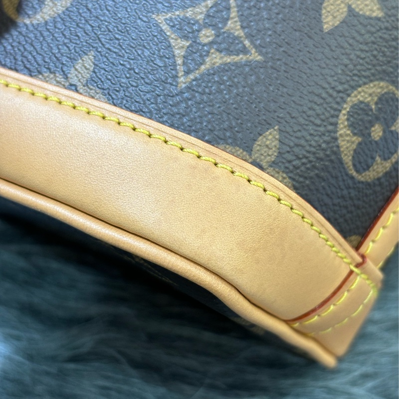 LV M81266 NANO NOE MINI 原花字紋老花 迷你水桶包手提包肩背包斜背包-19