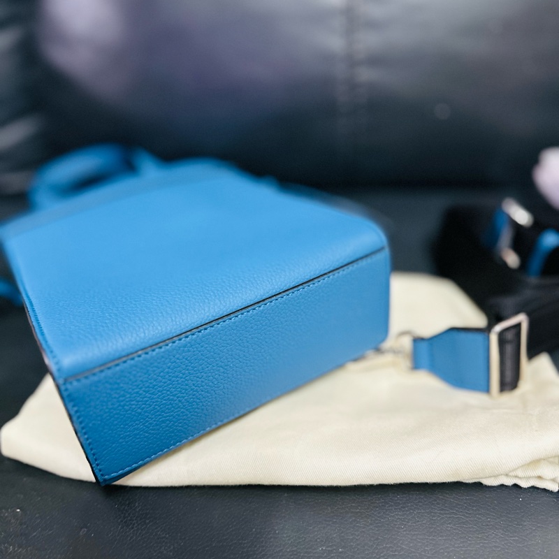 FENDI Mini Shopper Crossbody Bag-3