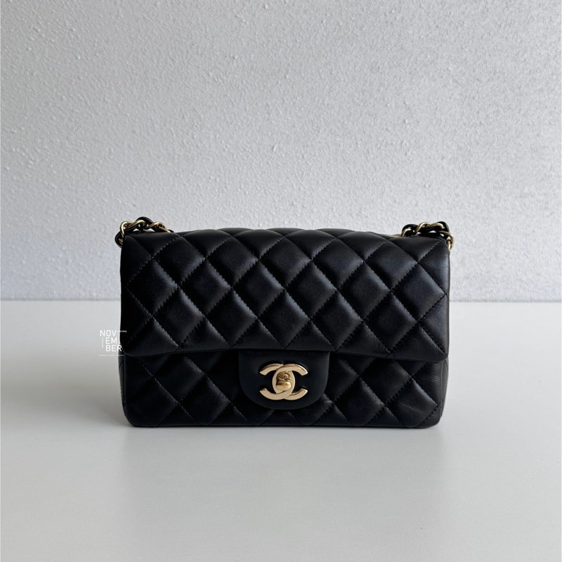 99新🆕 芯片款 經典款🖤 Chanel 香奈兒 Mini CF 20 黑色金釦 斜背包 肩背包-6