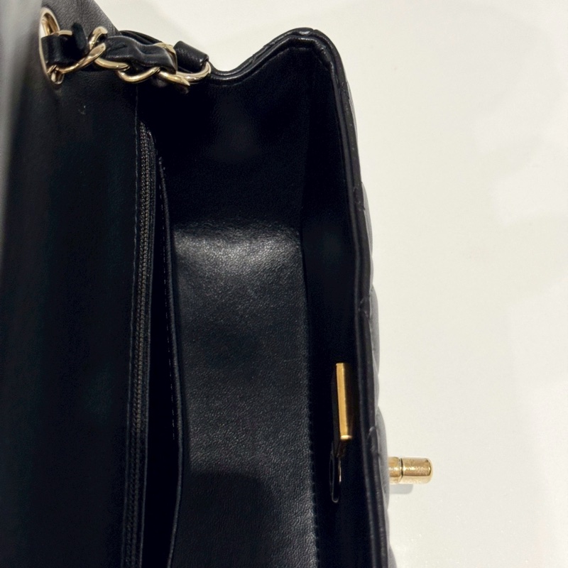 99新🆕 芯片款 經典款🖤 Chanel 香奈兒 Mini CF 20 黑色金釦 斜背包 肩背包-9