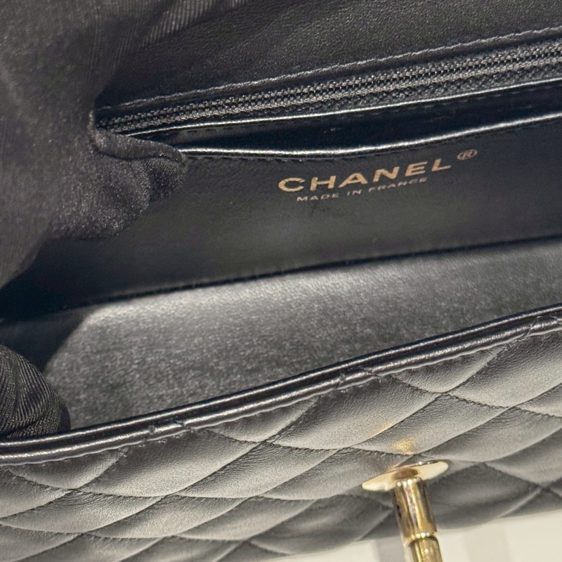 99新🆕 芯片款 經典款🖤 Chanel 香奈兒 Mini CF 20 黑色金釦 斜背包 肩背包-15
