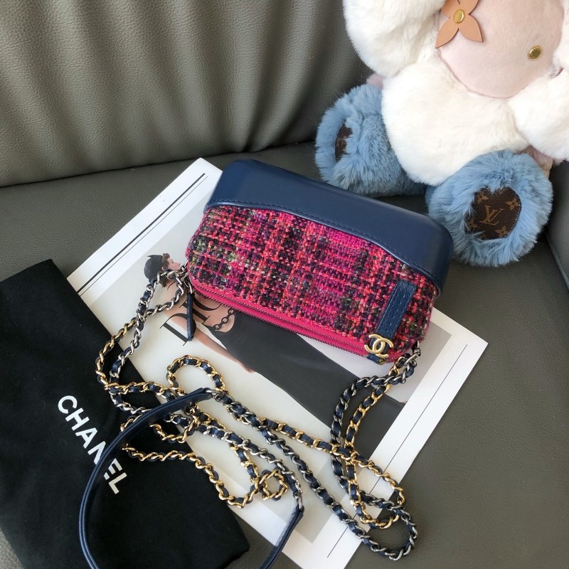 Chanel 毛呢mini流浪包 紅色拼藍色 肩背包 斜背包 26開-0