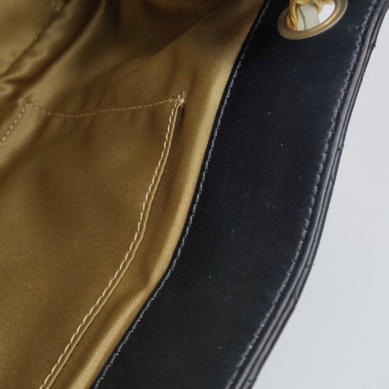 Chanel 2.55 Bag 羊皮 牛皮 拼色 菱格 絎縫 長方形旋扣 單肩包-9