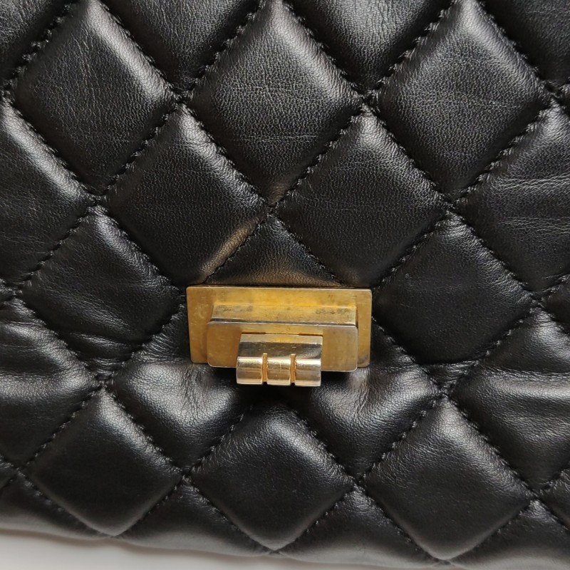 Chanel 2.55 Bag 羊皮 牛皮 拼色 菱格 絎縫 長方形旋扣 單肩包-13