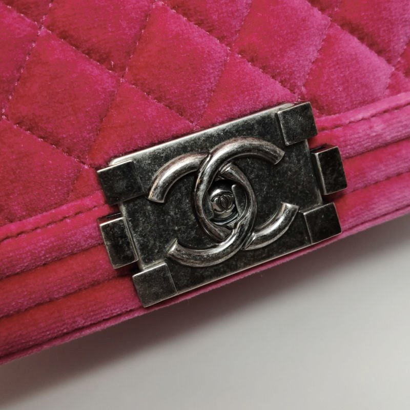 Chanel Leboy 季節限定款 小號 絨布 羊皮 純色 方形 雙C鎖扣 單肩包-10