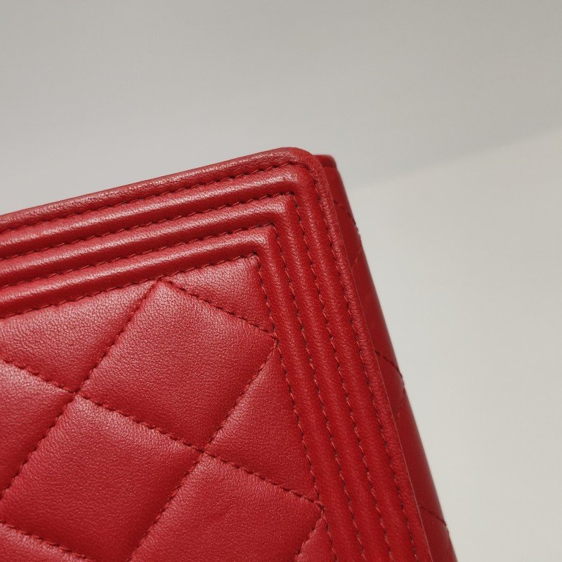 Chanel Boy Bag 羊皮 純色 菱格 方形 雙C 鎖扣 單肩包-19