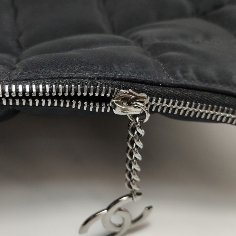 Chanel 牛皮 尼龍布 冰格 字母 雙C 中古 單肩包-9