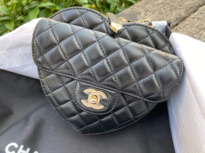 全新CHANEL黑色大號22S限量大愛心包AS3191/AS5764-9