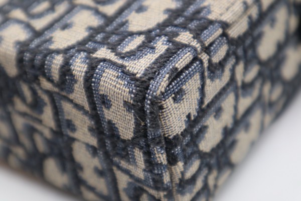 Dior Montaigne Mini Box-10