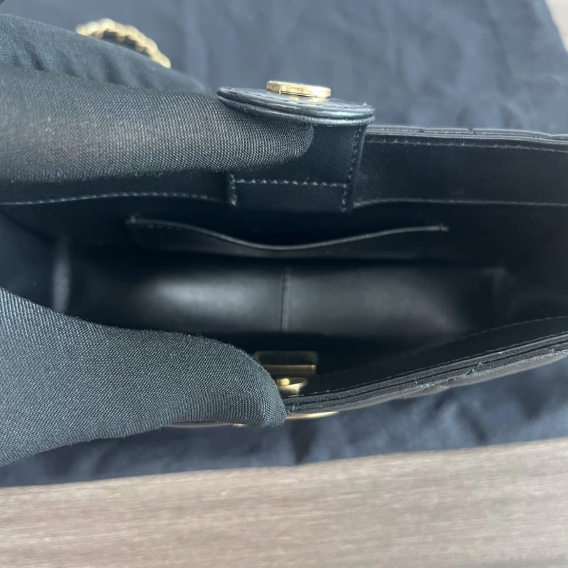 CHANEL 24a黑金羊皮珍珠手柄鏈條腋下包 19*11*6 全新閒置配件塵袋-2