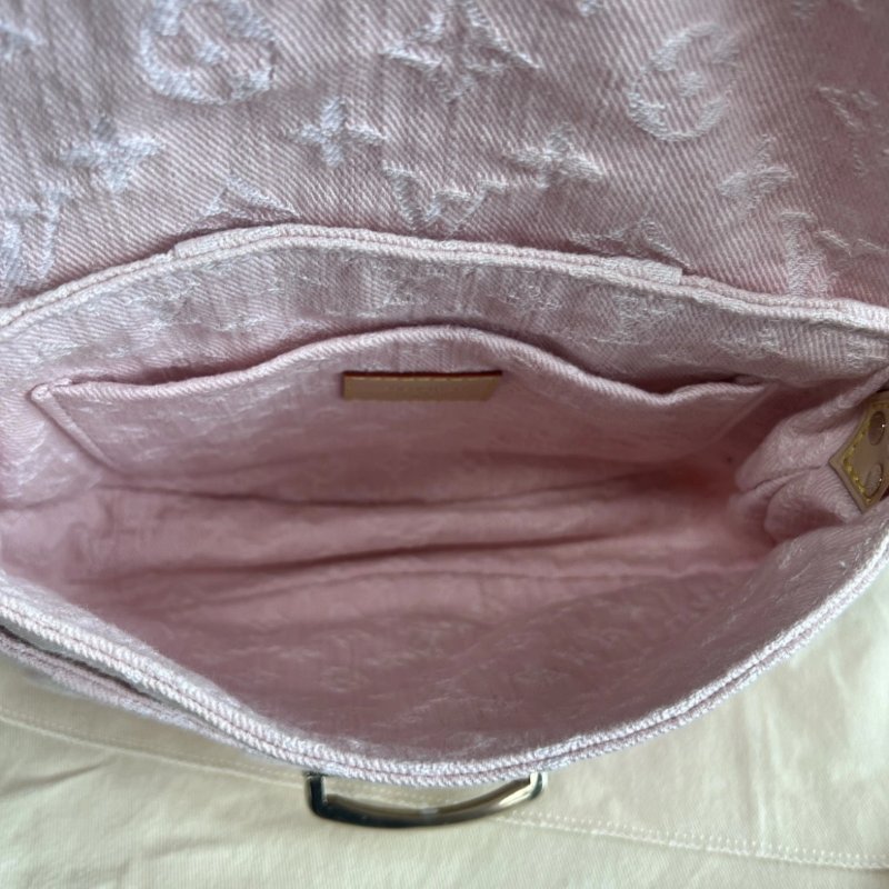 LV SUNSET粉色單寧金扣手提元寶包芯片款 27*18*3 99新配件塵袋-3