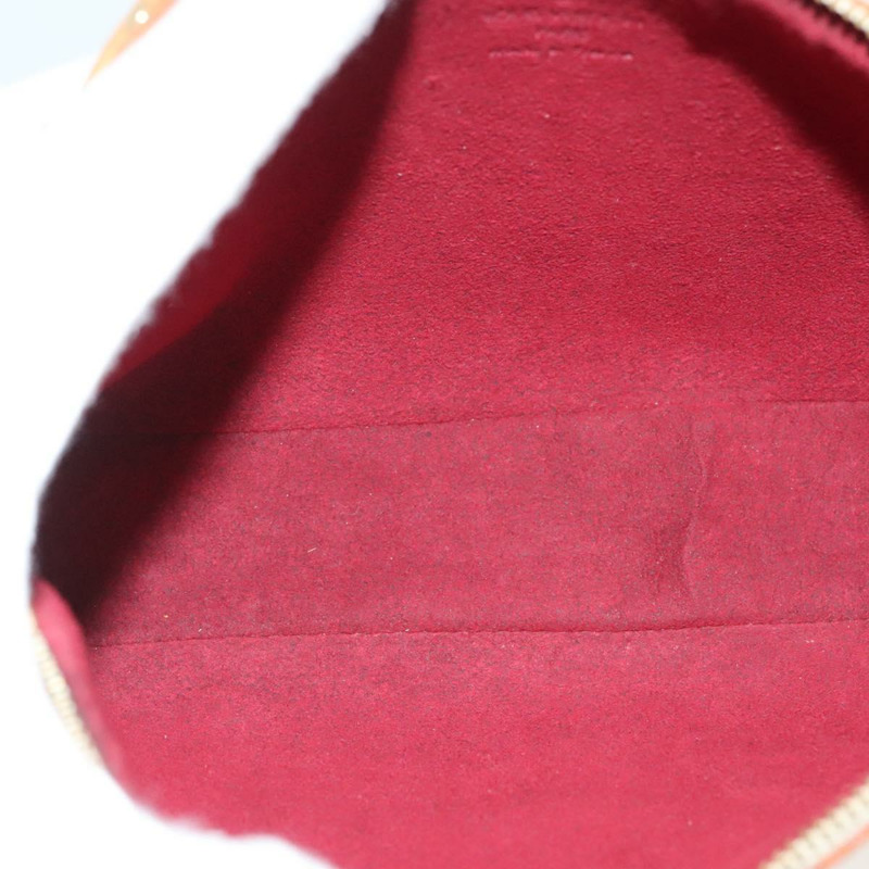 【日本直送】路易威登 多色手拿包配件袋 白色 M92649 正品 115250-10