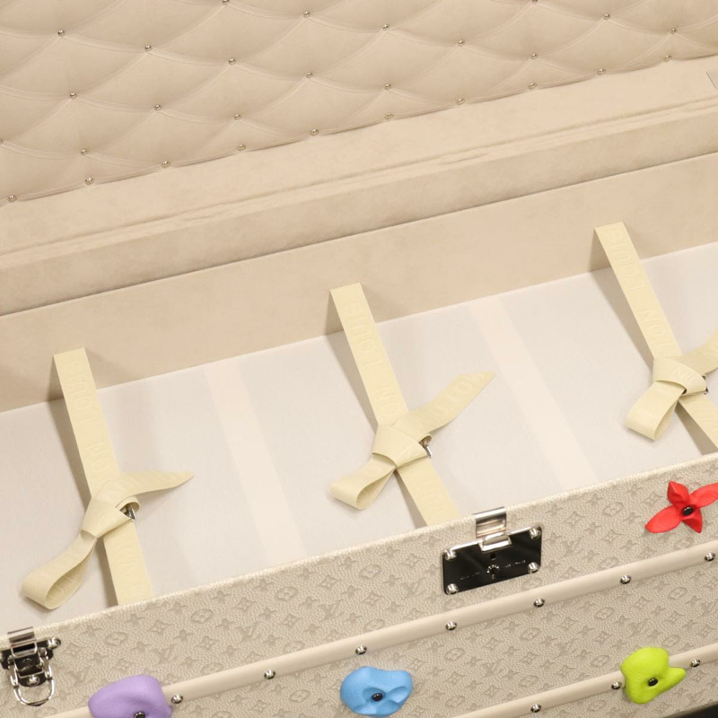 【日本直送】路易威登 Taurillon 登山包 松香 110 行李箱 白色 M10074 正品 115972S-24